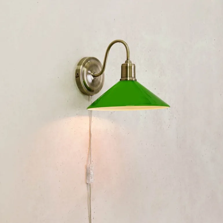 Vela vegglampe 21 cm antique messing/grønn