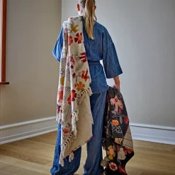 Vivielle pledd 160x130 cm blomster lys