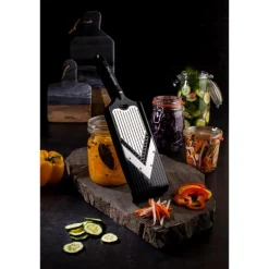 V-Slicer justerbar mandolin 35,5 cm svart