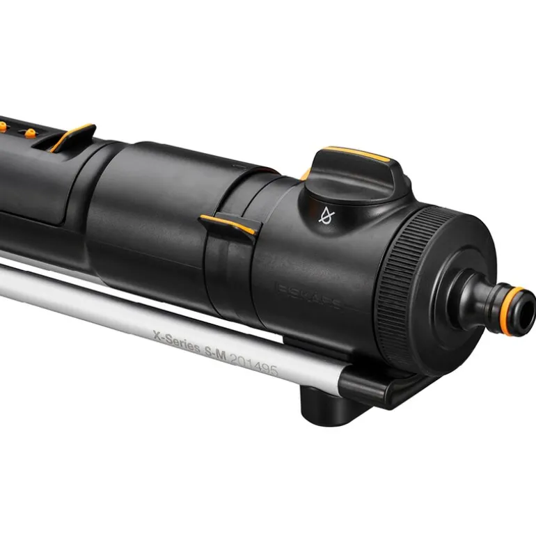X-series™ vannspreder pendlende S-M 55,2 cm svart